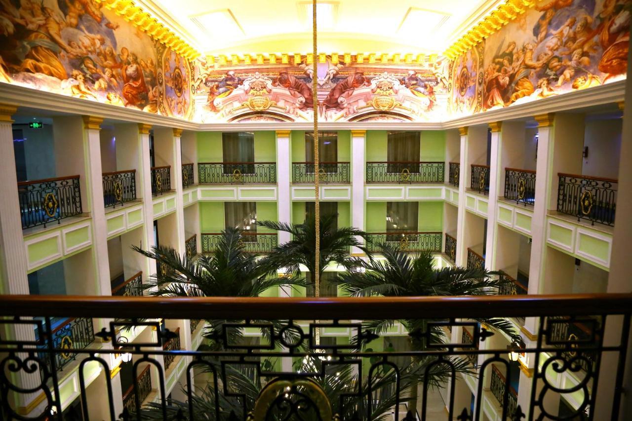 Ramada By Wyndham Amritsar Hotel Exterior foto